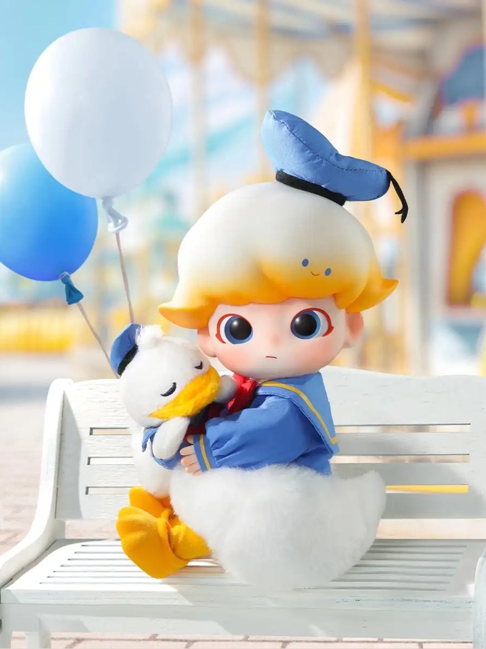 POP MART DIMOO Donald Duck 1/8 Action Figure - Picture 3 of 4